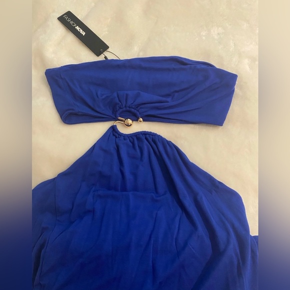 Fashion Nova Maxi Dress cut out - NWT - Picture 7 of 9